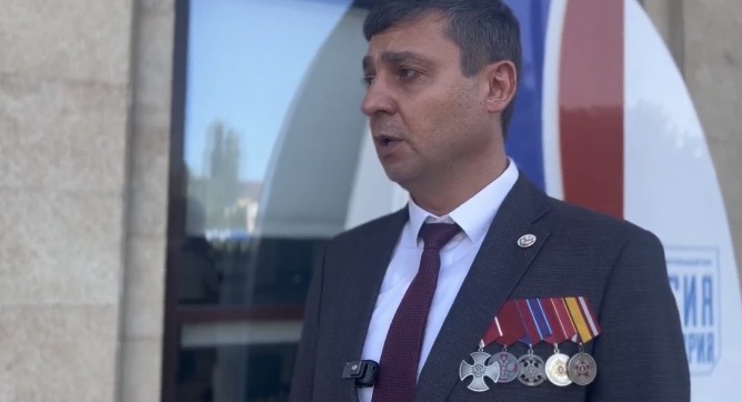 От военной службы к управлению районом: выпускник «Доблести гор» стал врио главы Буйнакского района