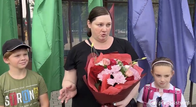 «Это большая поддержка»: многодетная семья из Дагестана получила помощь перед 1 сентября