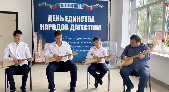 Первый голос: 18-летний житель Буйнакского района пришёл на выборы