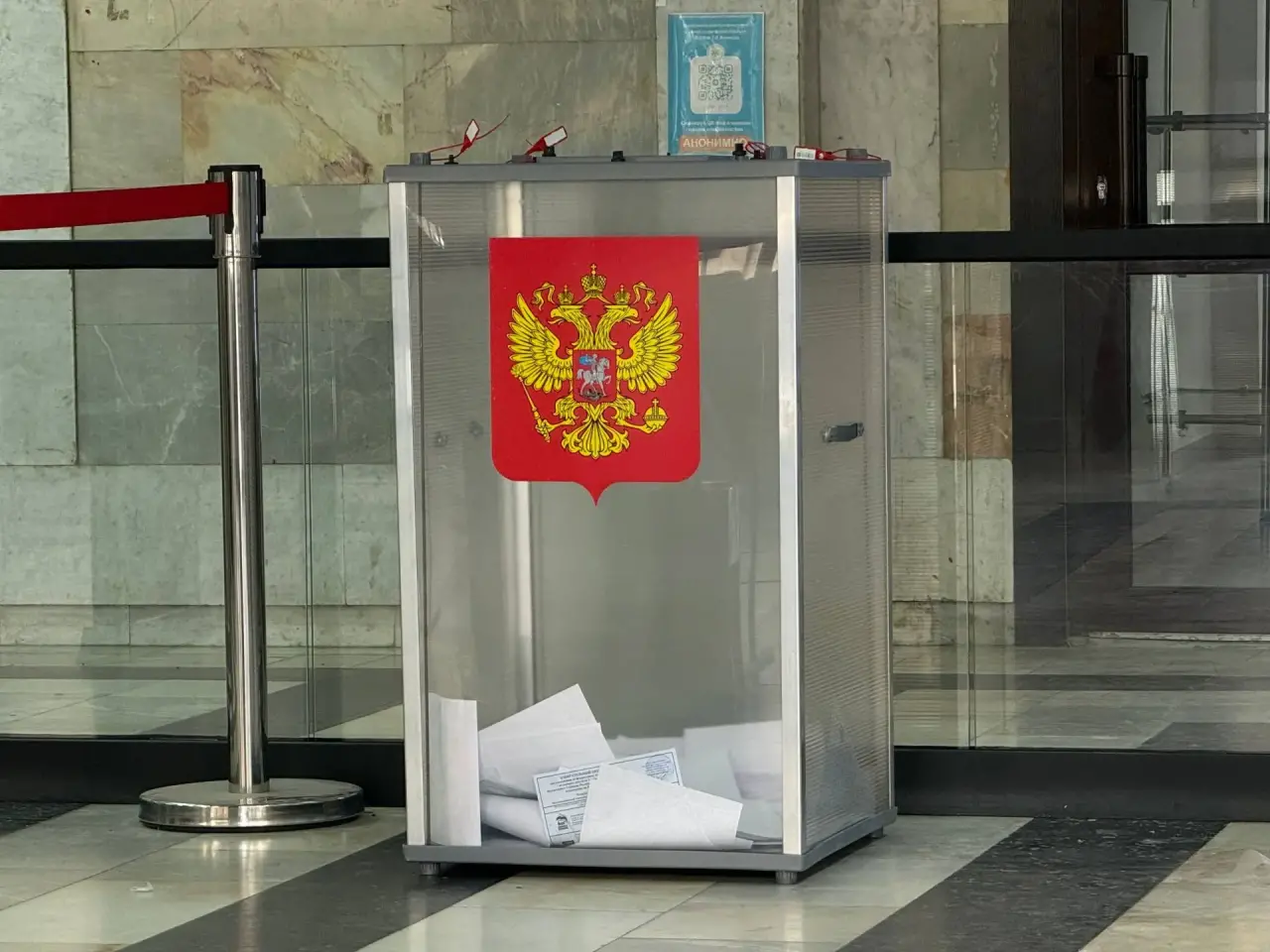 Первые часы голосования в Махачкале: на участке №0999 проголосовали более 50 человек