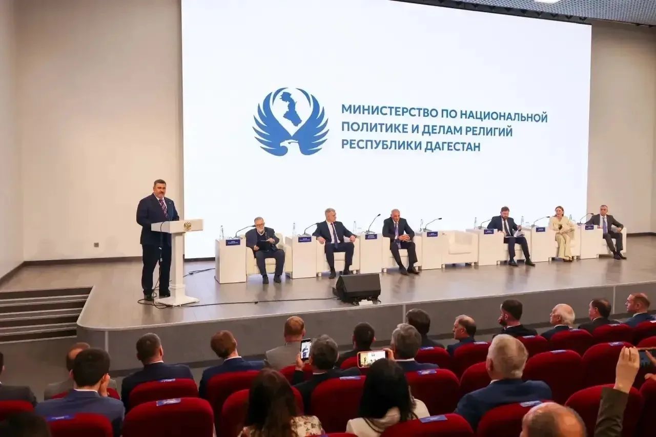 Наследие Расула Гамзатова стало основой дискуссии на конференции в Махачкале