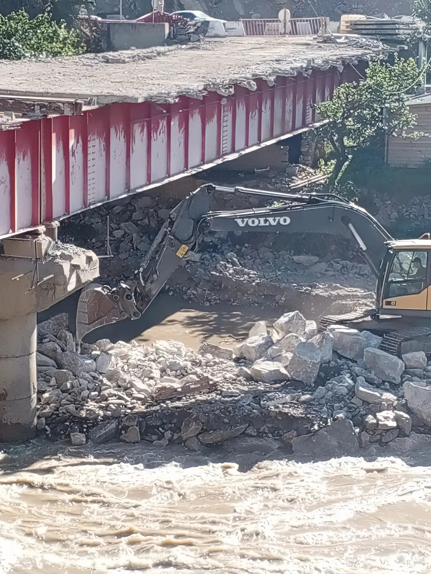 «Красный мост» возвращают в строй