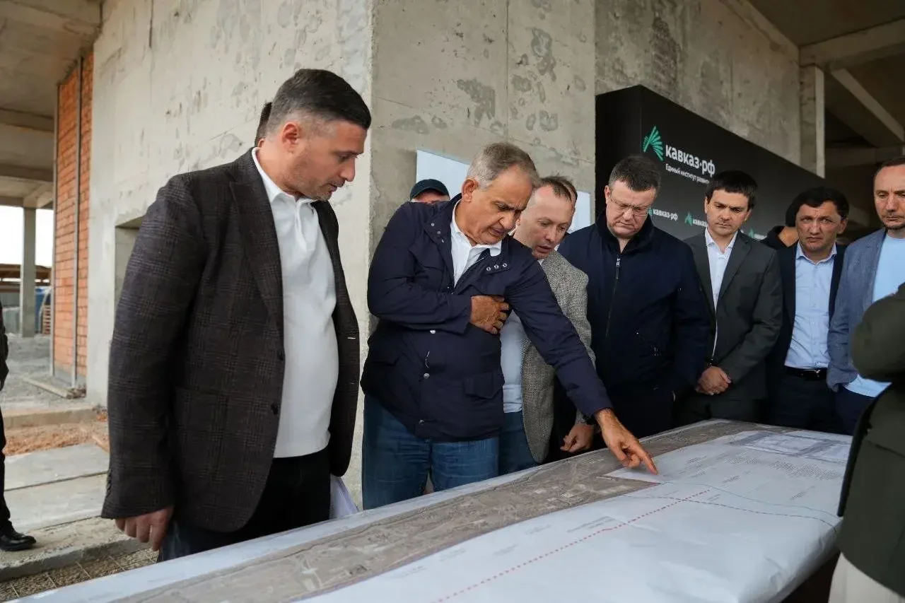 В Дагестане обсудили развитие Каспийского прибрежного кластера и коммунальной инфраструктуры