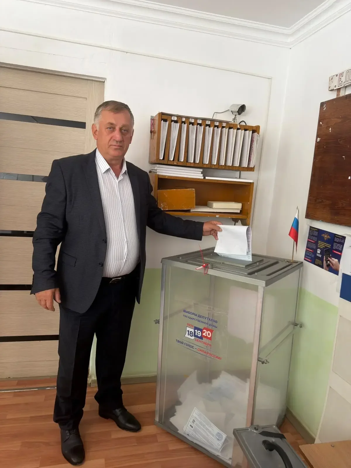 «Голос каждого важен»: депутат Шафи Абдуллаев проголосовал в Рутульском районе