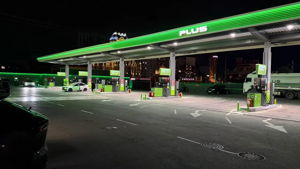 Ещё одна заправка вернулась к работе в Каспийске