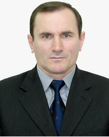 Мезлис къарауй­чиб­ти гIя­лим­ти лебал­цад­хIи, дарган мез хIе­дуб­кIар…