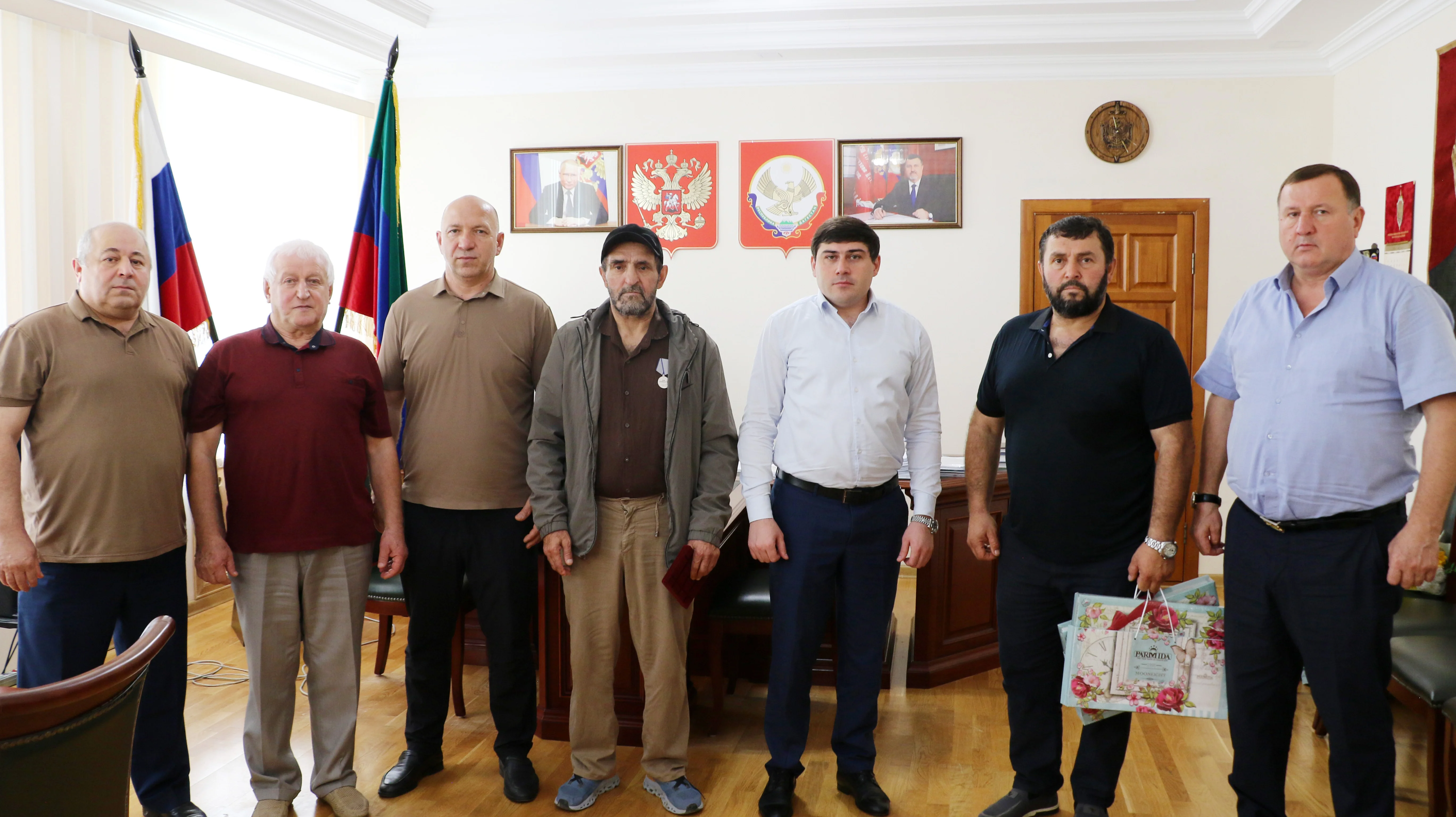 БекIлибиубсигъуна —арадеш къулайбарни