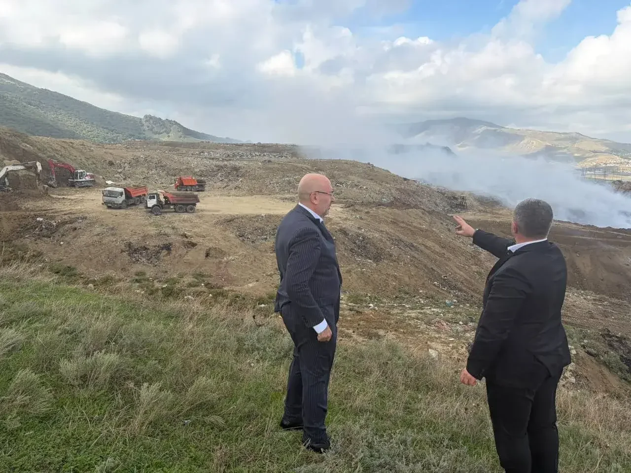 В Дагестане планируют завершить тушение пожара на свалке в Черкес-Кутане 13 октября