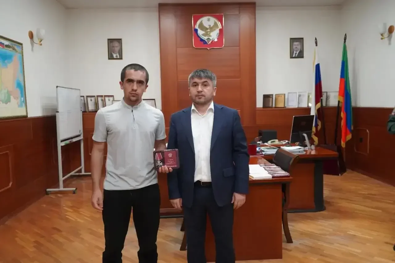 В Табасаранском районе посмертно наградили семерых участников СВО орденами Мужества