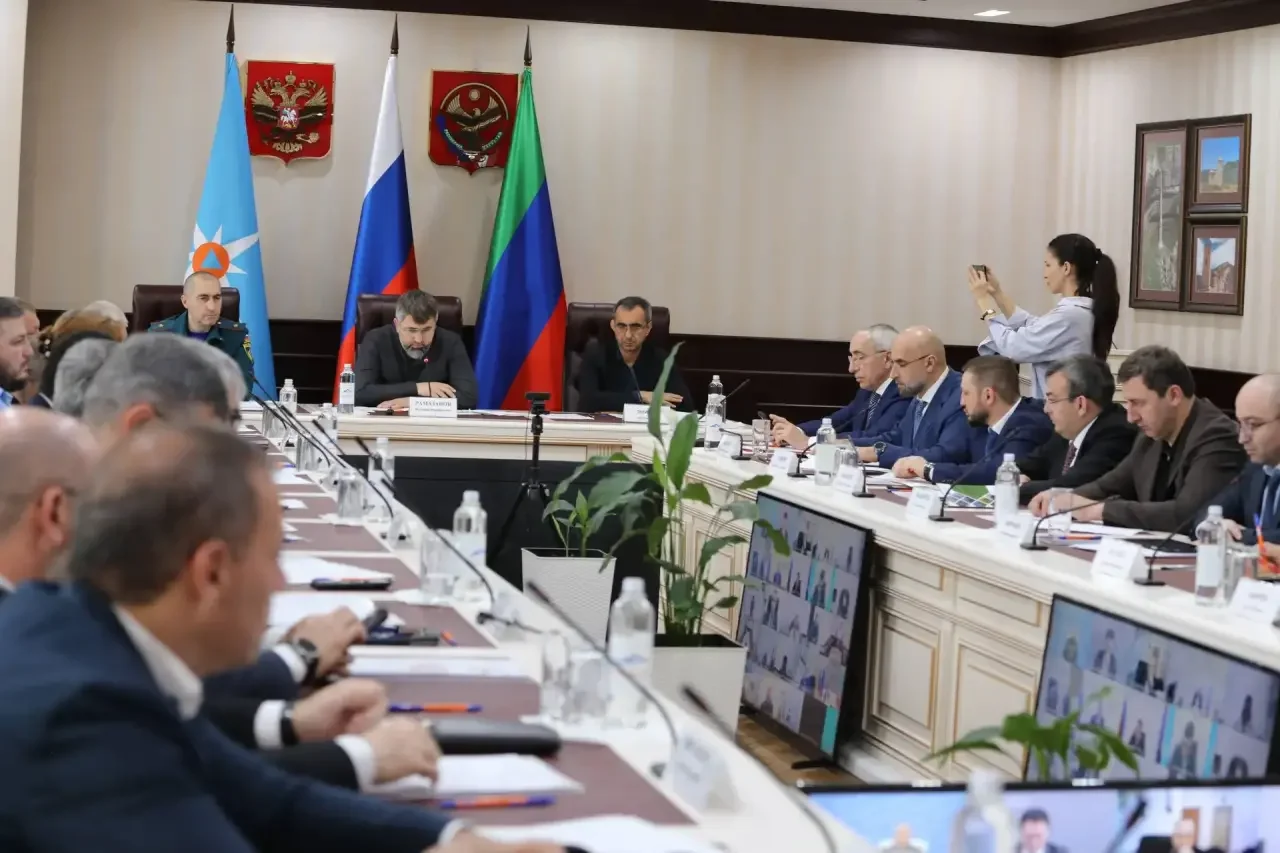 Магомед Рамазанов предупредил глав муниципалитетов об ответственности за подготовку к зиме
