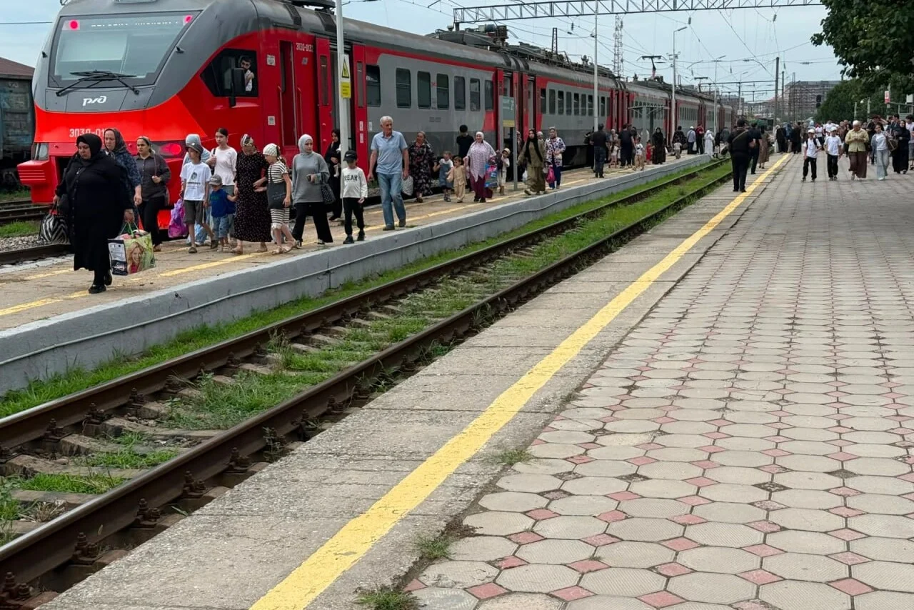 В Дагестане усиливают профилактику нарушений на железной дороге
