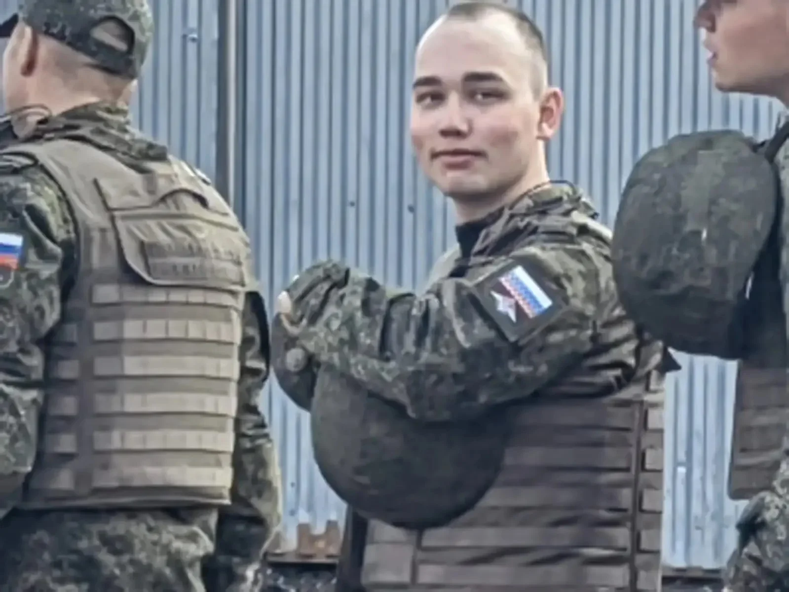 Уроженец Ногайского района Арсений Воеводин проходит службу в зоне специальной военной операции