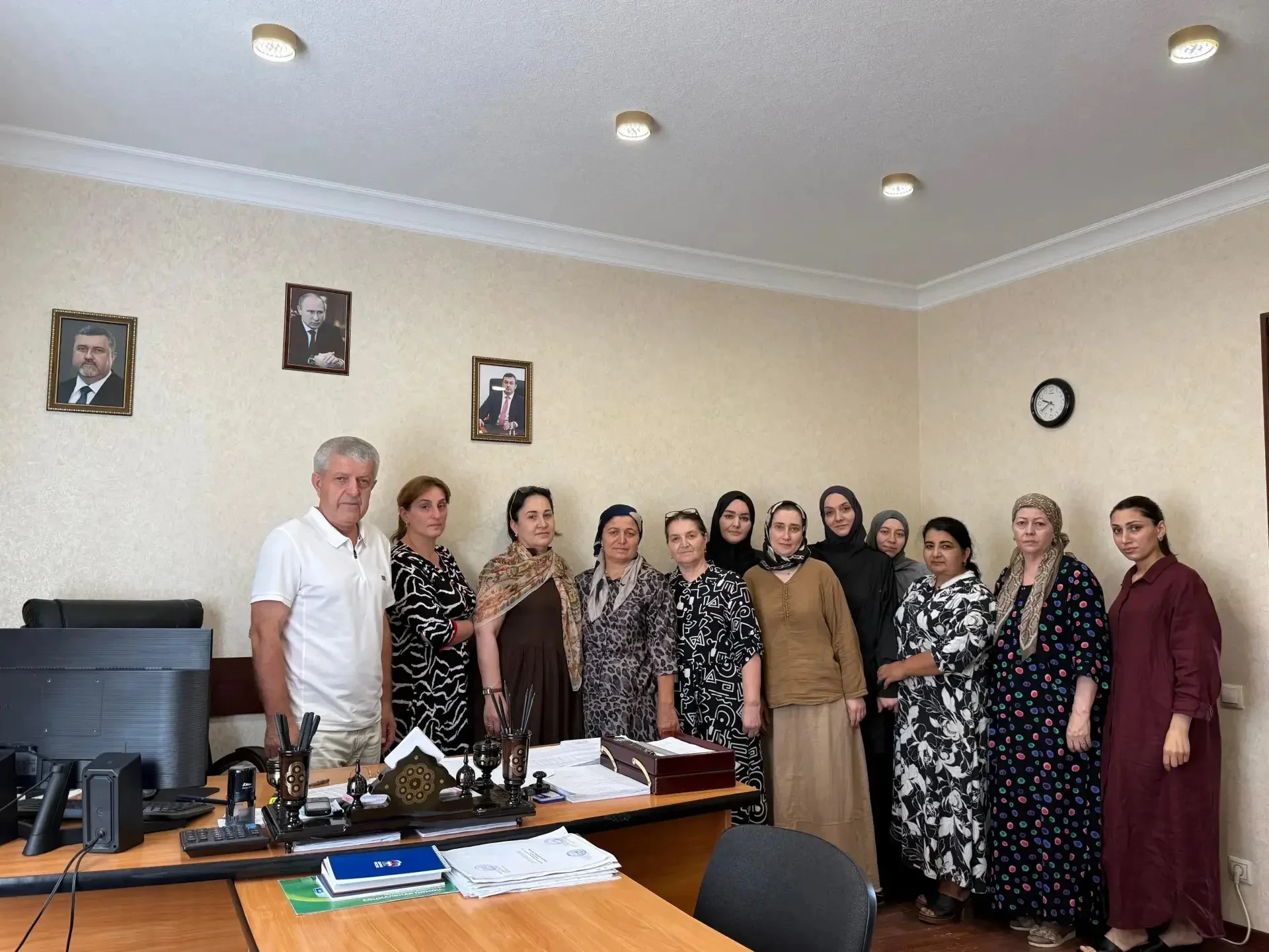 «Пока муж и сын на передовой, женщина решила трудиться в тылу»