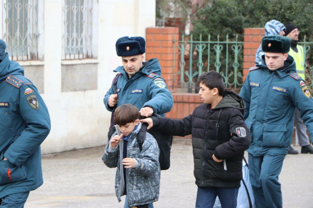 3-я группа эвакуированных жителей Палестины прибыла в Махачкалу