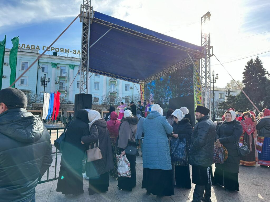 День работника сельского хозяйства отмечают на площади имени Ленина в Махачкале
