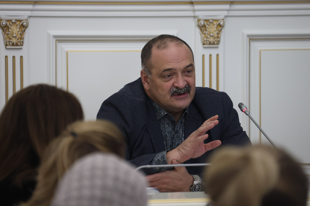 Глава Дагестана провел первое собрание Совета по развитию гражданского общества