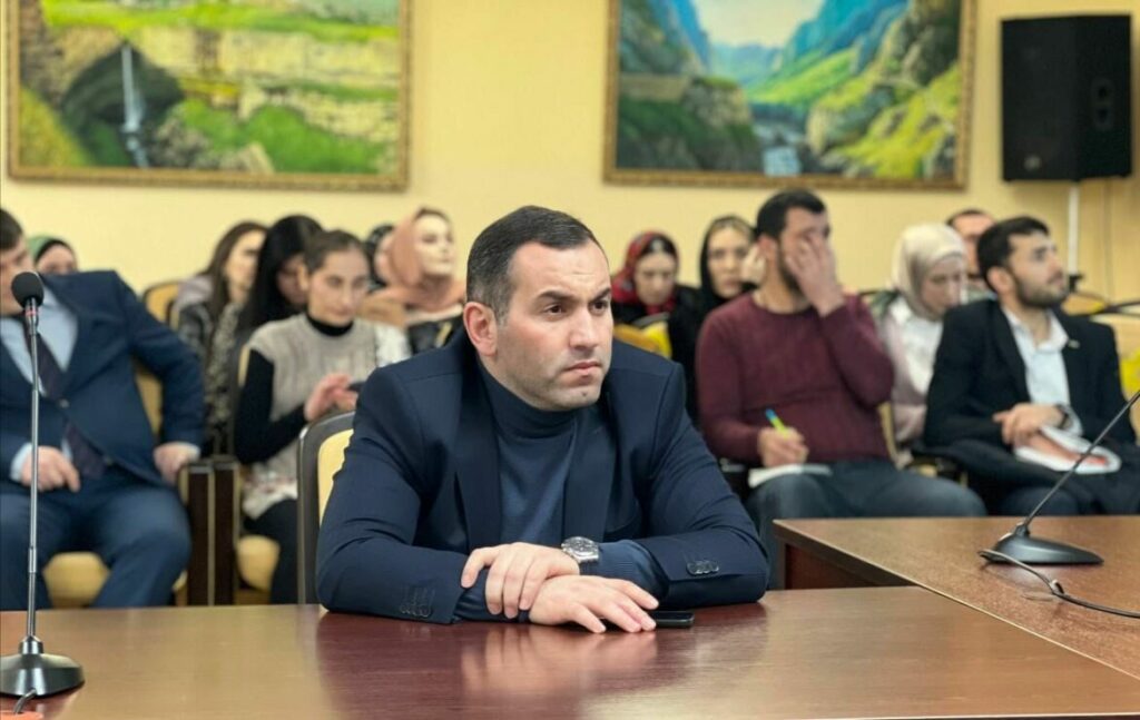 Гянжеви Гаджибалаев высказал свое мнение о проекте "Доблесть гор"
