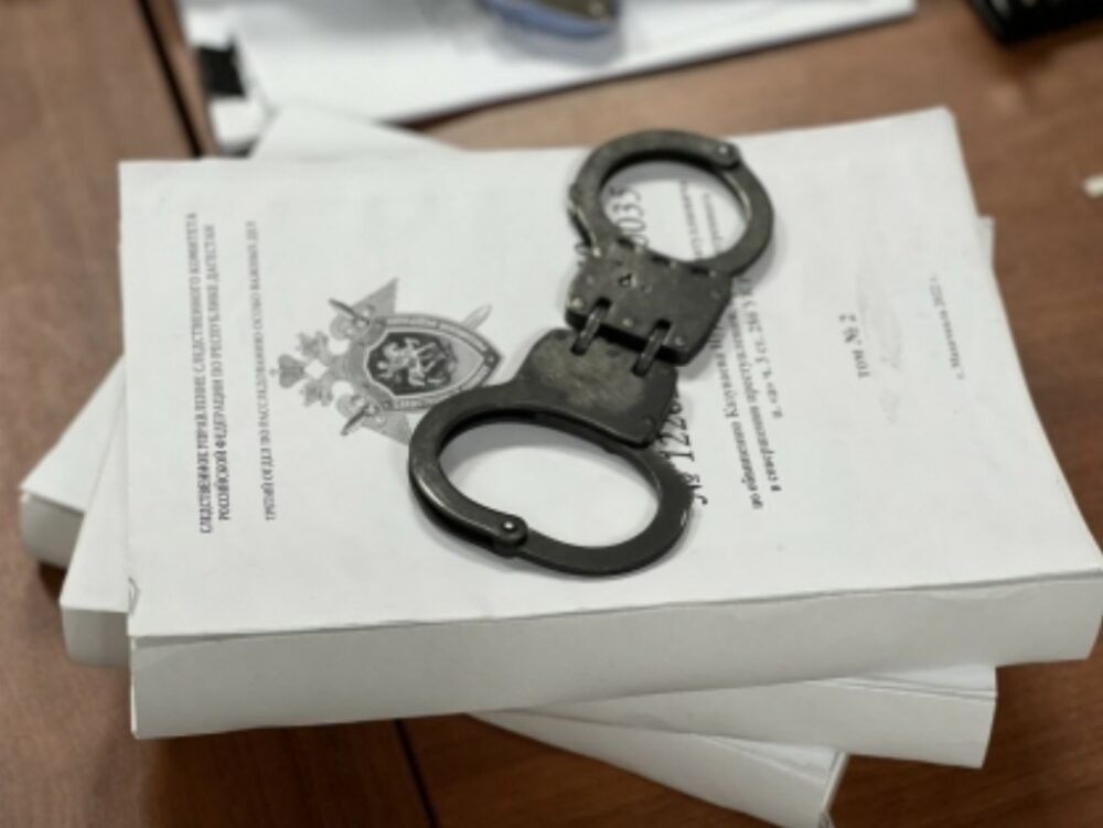В Дагестане задержан казначей за вымогательство взятки