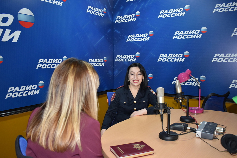 Эльмира Багдуева: «Женщина в погонах – это женщина, которая умеет совмещать службу и заботу о семье»