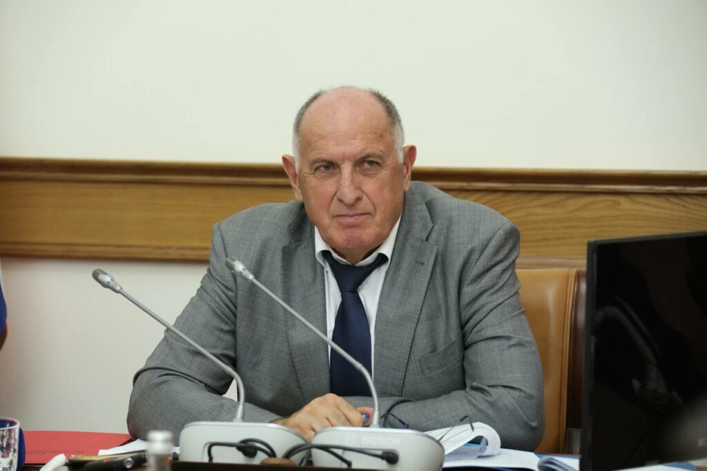 Абдулмуслим Абдулмуслимов прокомментировал Отчет Михаила Мишустина в Госдуме