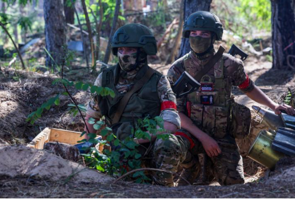 Программа "Доблесть гор" продлена для подготовки ветеранов СВО к работе в госвласти