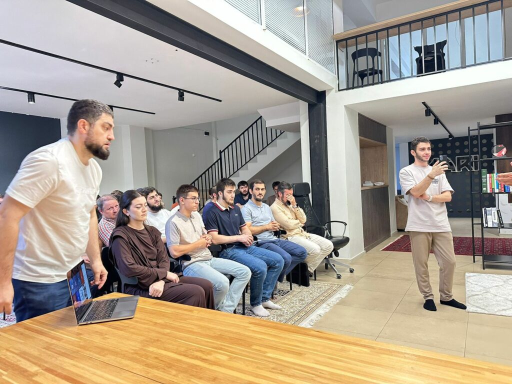 В Махачкале прошёл первый VibeHackathon by Tooba