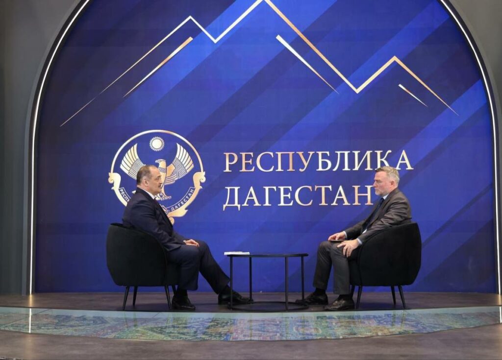Рашид Акавов отмечает юбилей
