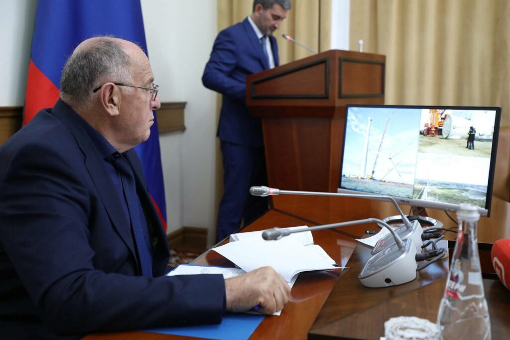 Новолакская ВЭС в Дагестане вышла на финишную прямую: смонтированы первые 61 ветроустановок