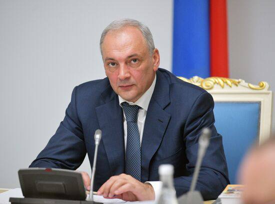 Замглавы Администрации Президента РФ поздравил дагестанцев с Днём единства