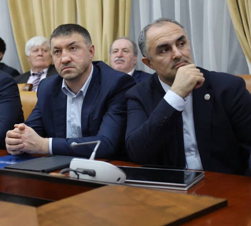 Итоги прямой линии с Сергеем Меликовым глазами Минцифры РД: "Цифровая поддержка и новые сервисы"