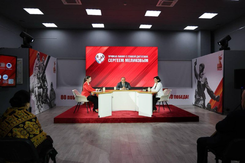 Жители Махачкалы обратились к главе республики за помощью в благоустройстве двора