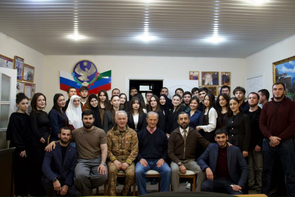 В Ставрополье обсудили роль молодежи в гражданском обществе