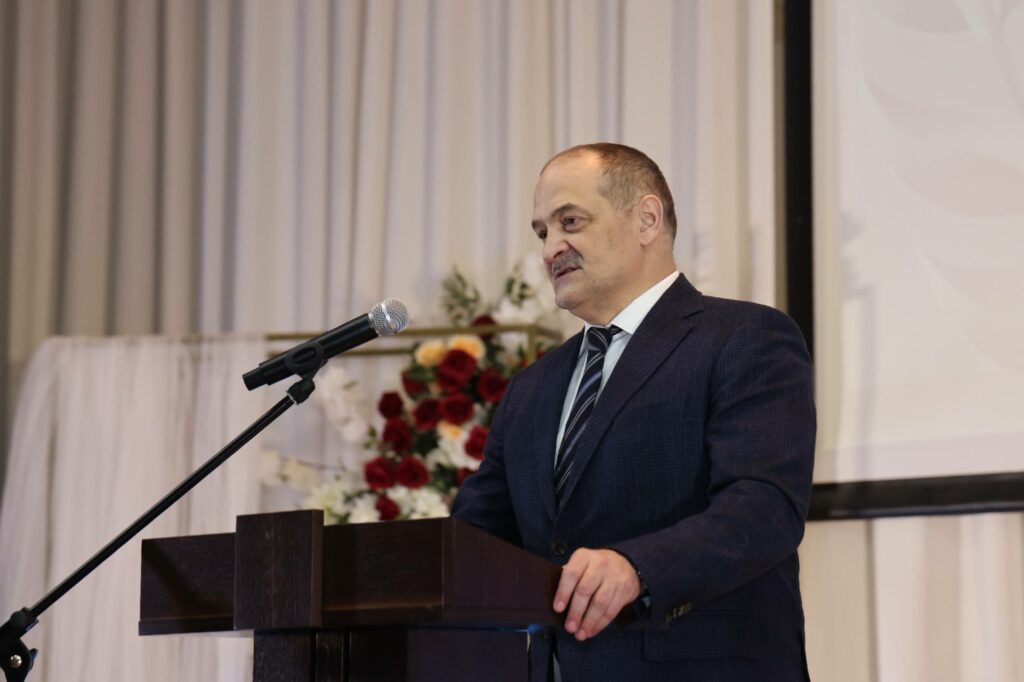 Власть и меценаты Дагестана усиливают поддержку нуждающихся
