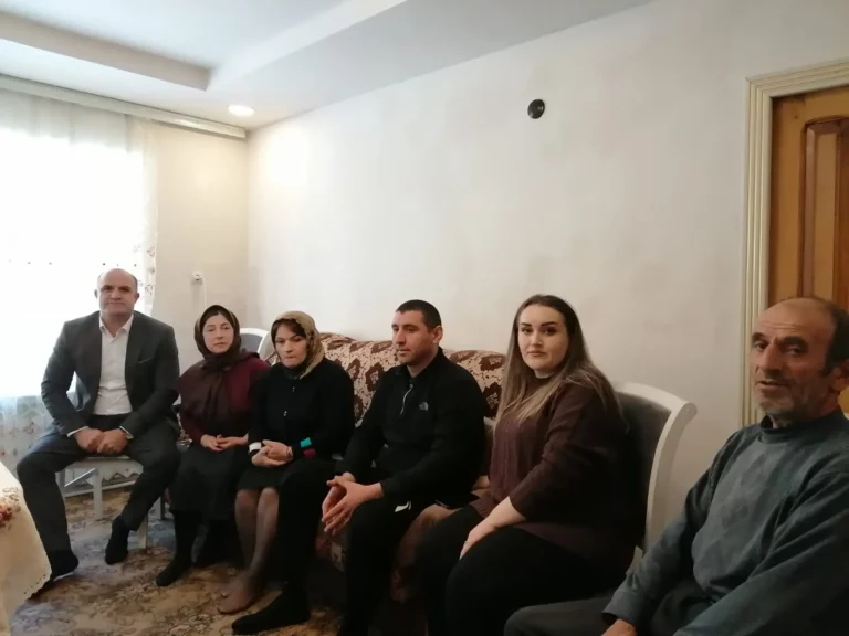Накануне Международного женского дня в Хивском районе навестили семьи погибших военнослужащих