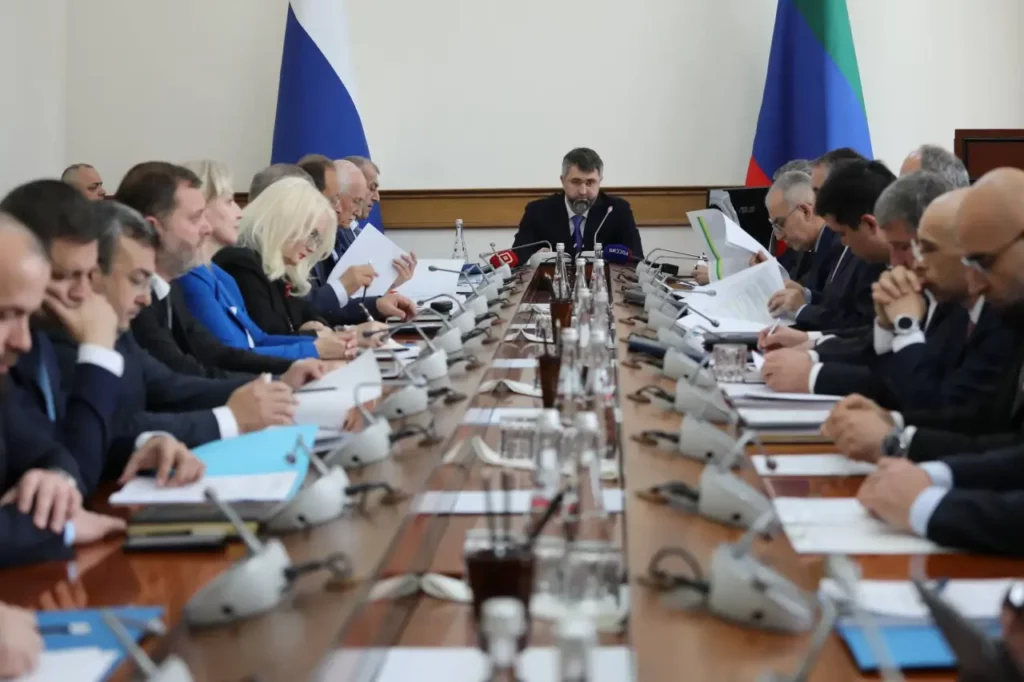 Магомед Рамазанов проводит заседание по реализации нацпроектов в Дагестане