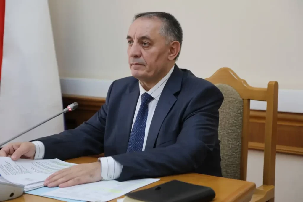 В Правительстве Дагестана обсудили меры поддержки участников СВО и их семей