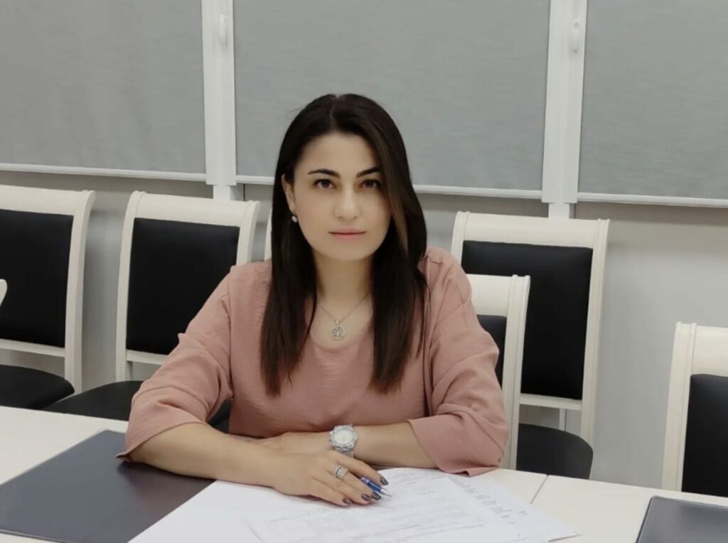 Бегум Багандова призвала сохранить в общественной памяти подвиг Магомеда Нурбагандова